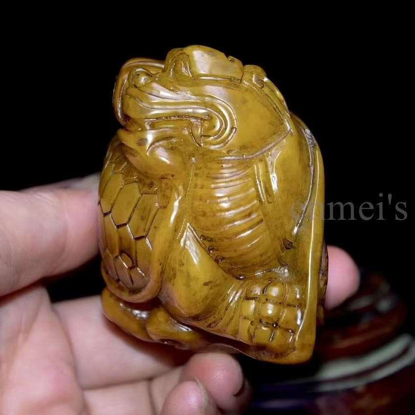 寿山石 田黄石 亀形彫刻 古印材 丁亥年作 竹唐刻 木箱付 美術収蔵品 風水開運