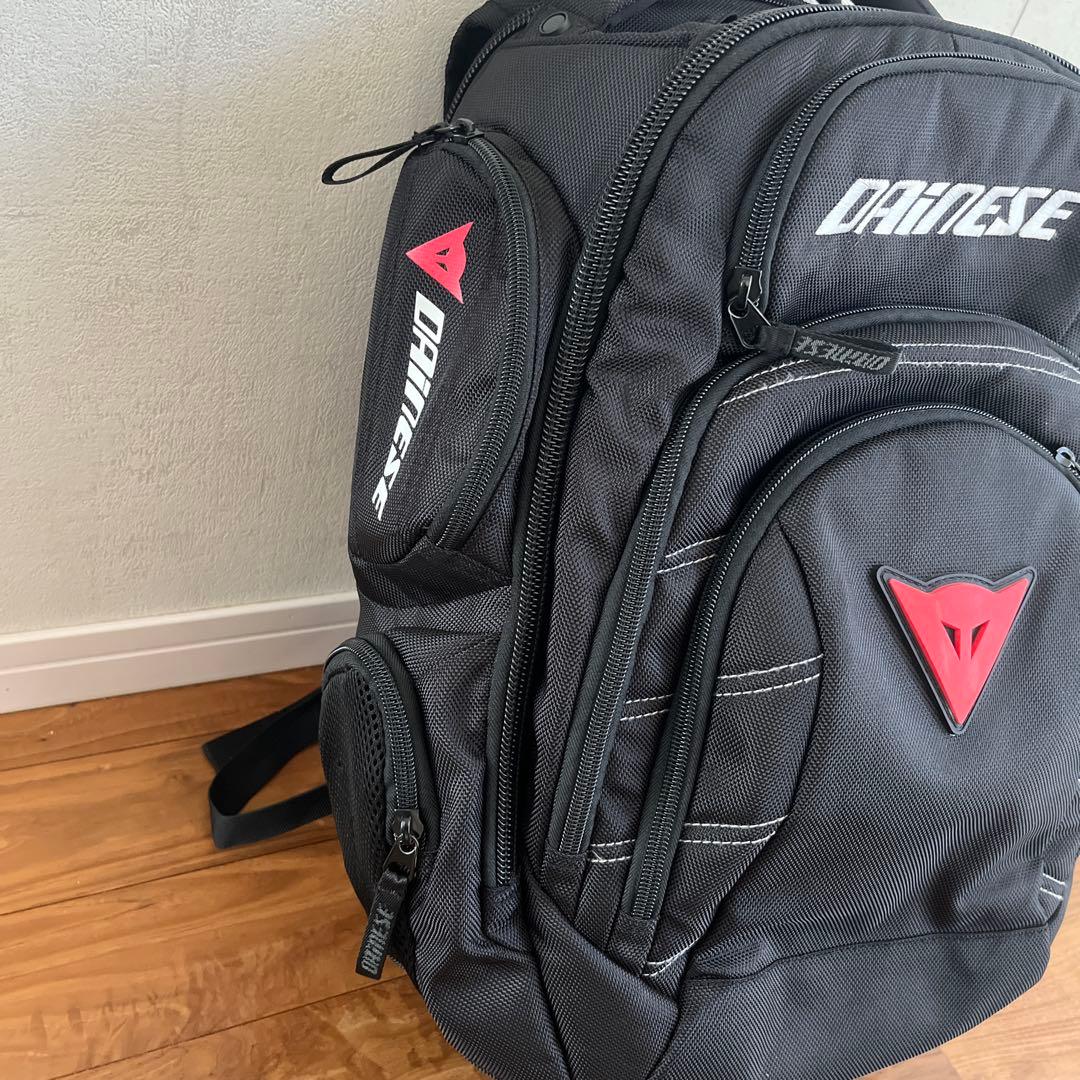 美品 ダイネーゼ オジオ D-GAMBIT 2 BACKPACK リュック