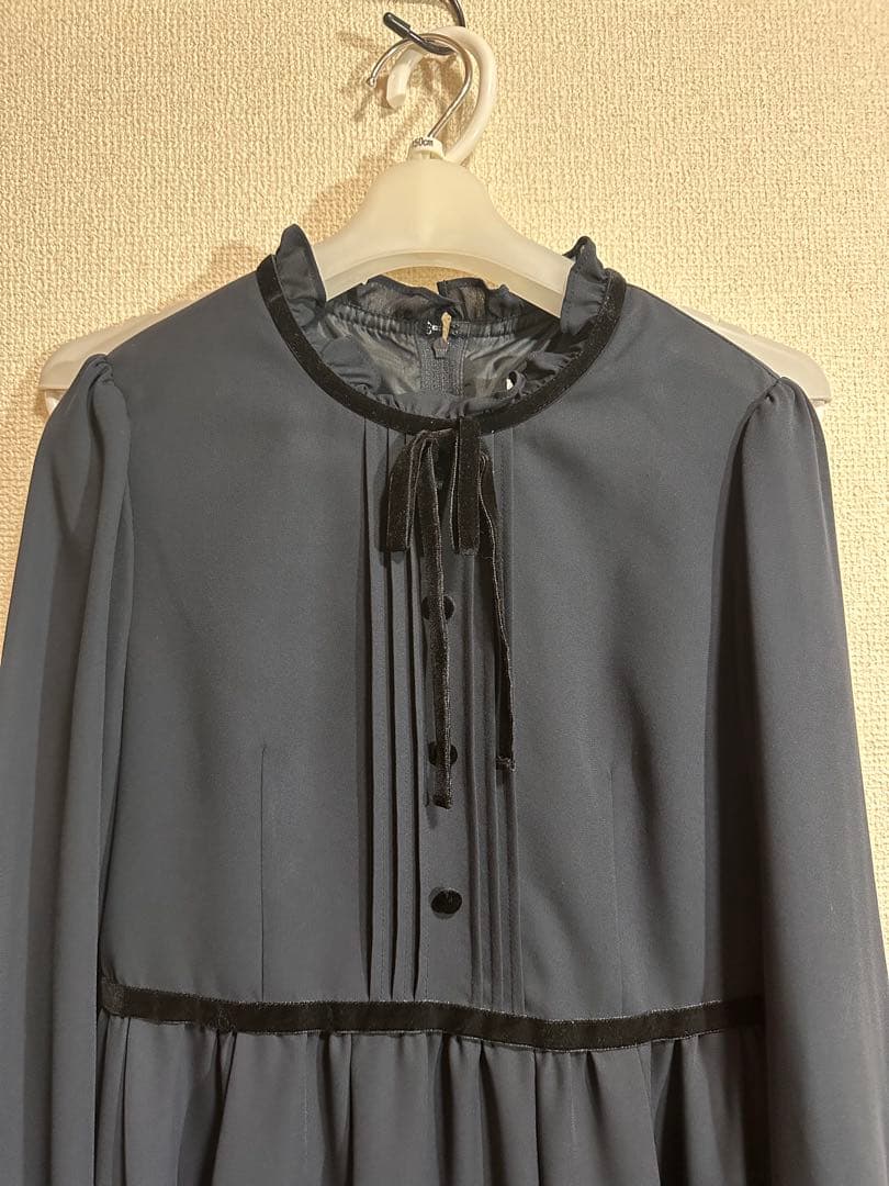 BEAMSネイビー 長袖 フォーマルワンピース キッズ150フリル襟