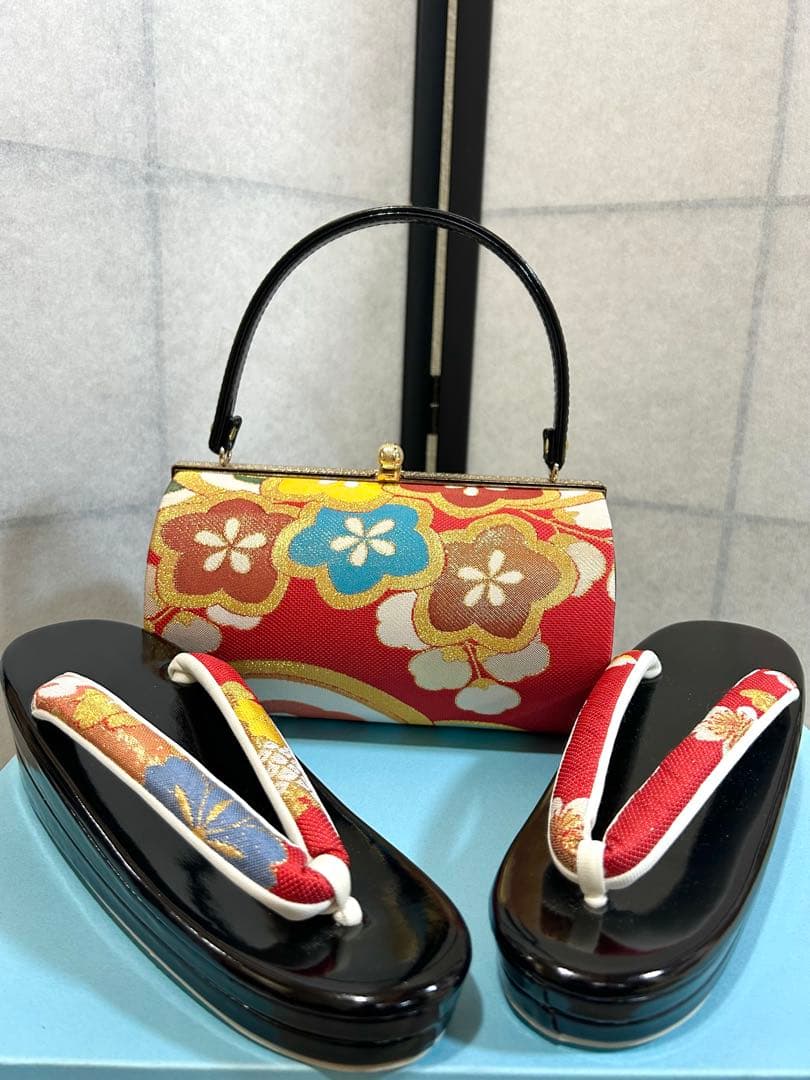 あみりかんどっく 花柄和装用バッグと草履セット