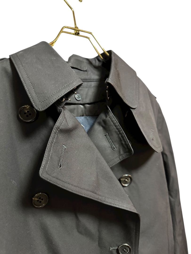 『新品』バーバリー，トレンチコート♡38.M相応，タグ付き