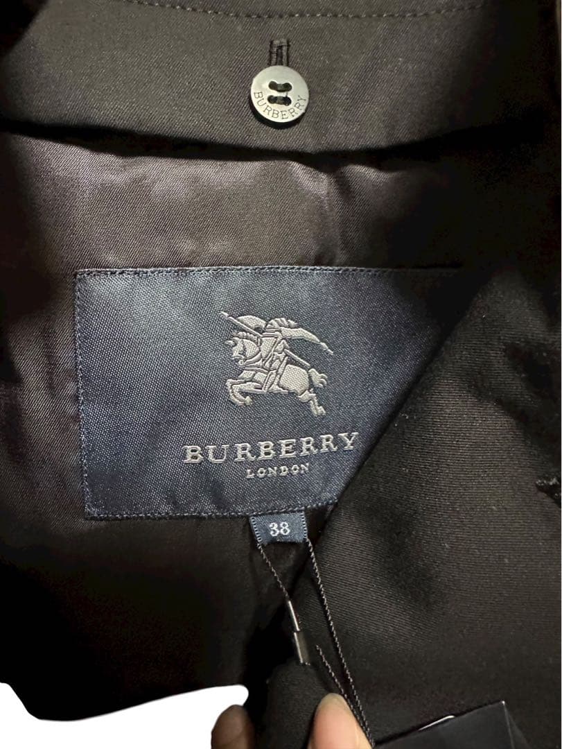 『新品』バーバリー，トレンチコート♡38.M相応，タグ付き