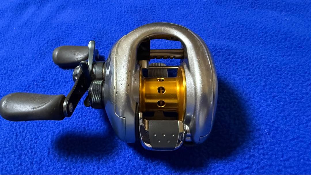 シマノ07 メタニウムMg7 左巻き