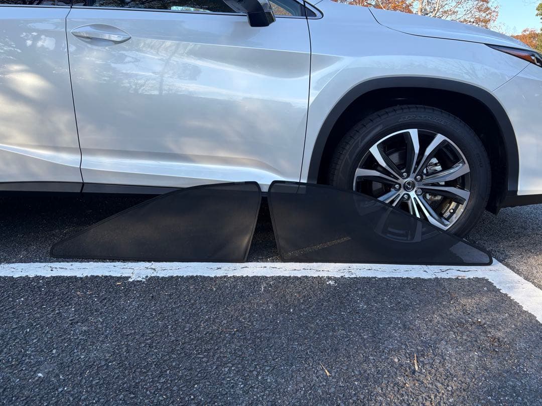 シンクデザイン　20系レクサスRX用サンシェード　フロント2枚