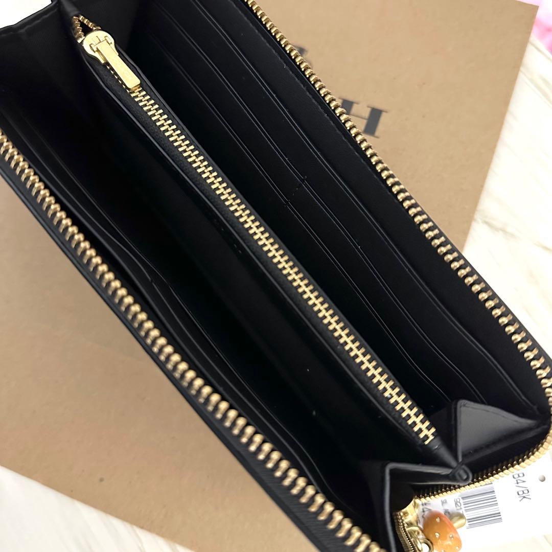 ★ 店頭完売 高級感のエナメルレザー 新品 COACH コーチ 長財布 ブラック