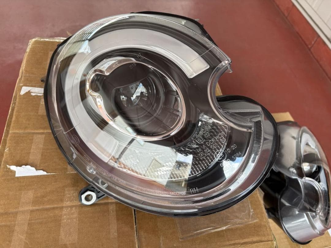 MINI R55 R56 R57 R58 社外ヘッドライト ６５００K　バラスト