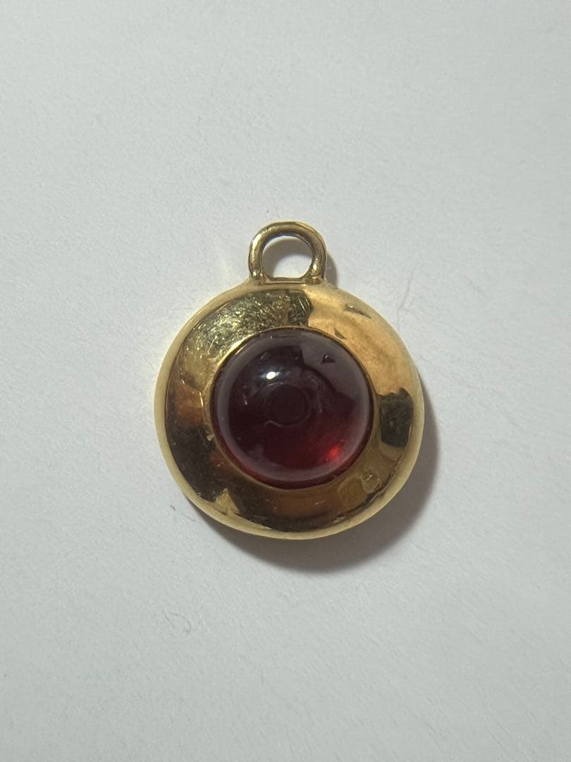 【K18 /ネックレストップ 】 赤石 アクセサリー1.6g