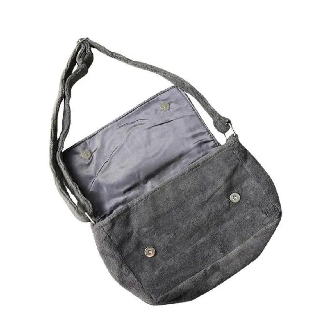 新品未使用　CHANEL　シャネルノベルティショルダーバッグ　グレー