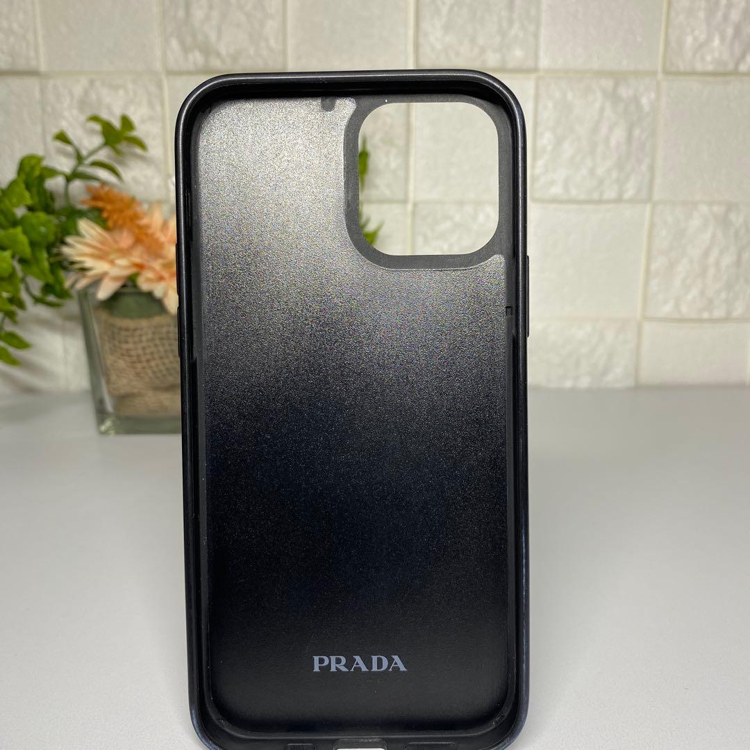 良品 PRADA iPhone12/12pro 黒 スタッズ トライアングル
