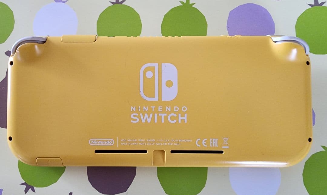 Nintendo Switch Lite イエロー　ジャンク品