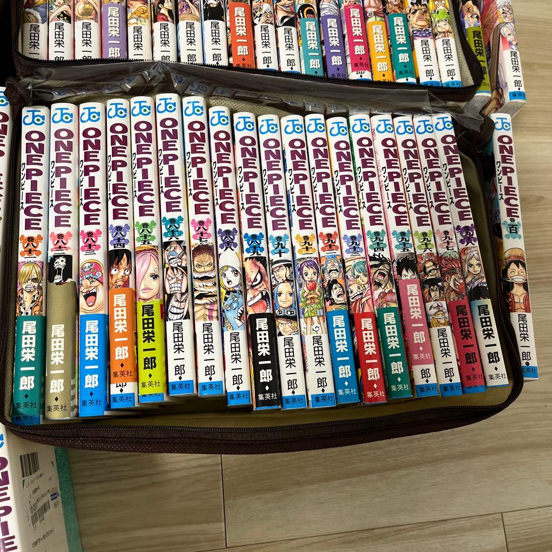 ONE PIECE 1〜98、100巻（99巻除く）漫画ケース付き