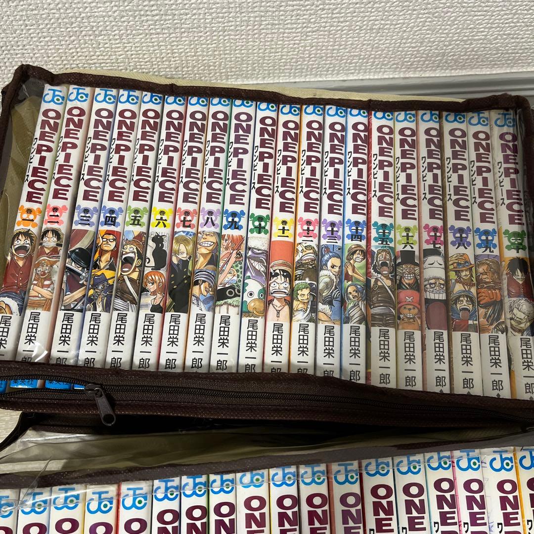 ONE PIECE 1〜98、100巻（99巻除く）漫画ケース付き