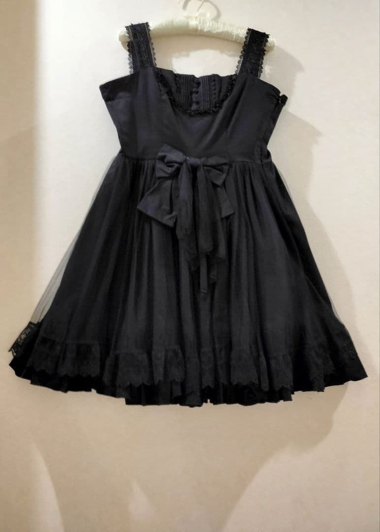 ジャンパースカート 黒 Vallée lys ATELIER PIERROT