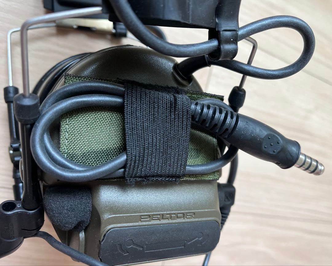 実物 3M Peltor Comtac 3 オリーブドラブ
