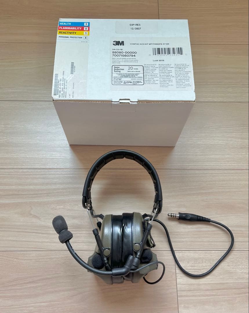 実物 3M Peltor Comtac 3 オリーブドラブ