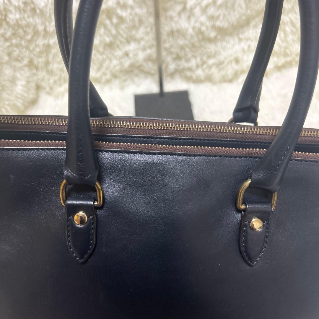 【美品】J&M DAVIDSON 黒 レザー ビジネスバッグ　シグリッド