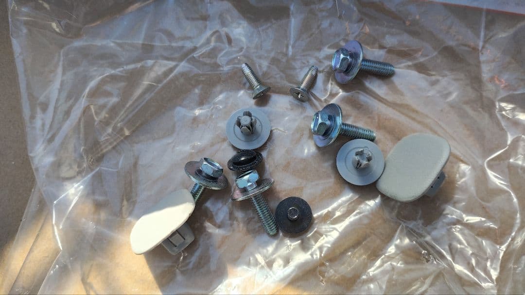 スズキ　エブリイ　DA17　オーバーヘッドコンソール