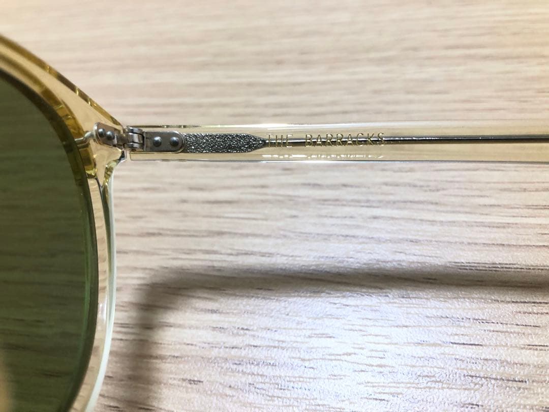 THE BARRACKS JOHNSON C5 クリアサングラス グリーン