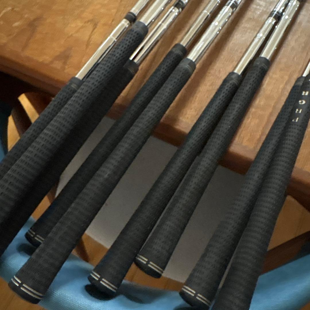 美品　PRGR is3 502 アイアン 9本セット LIGHT SPEC