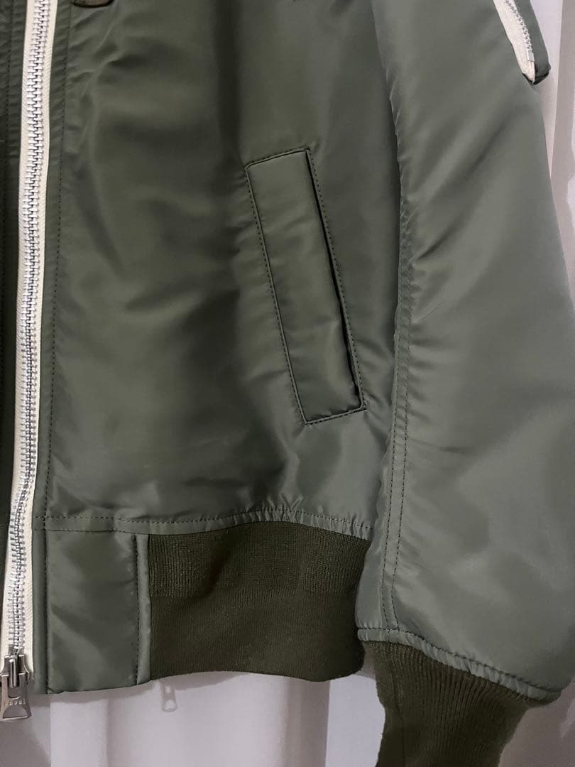 sacai ボンバージャケット ma1 25aw ほぼ未使用　値下有
