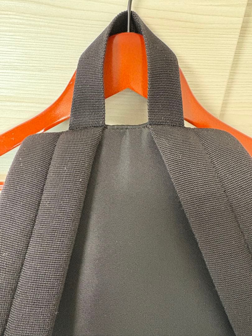 【美品】 バレンシアガ エクスプローラー グラデーション刺繍ロゴ ブラック