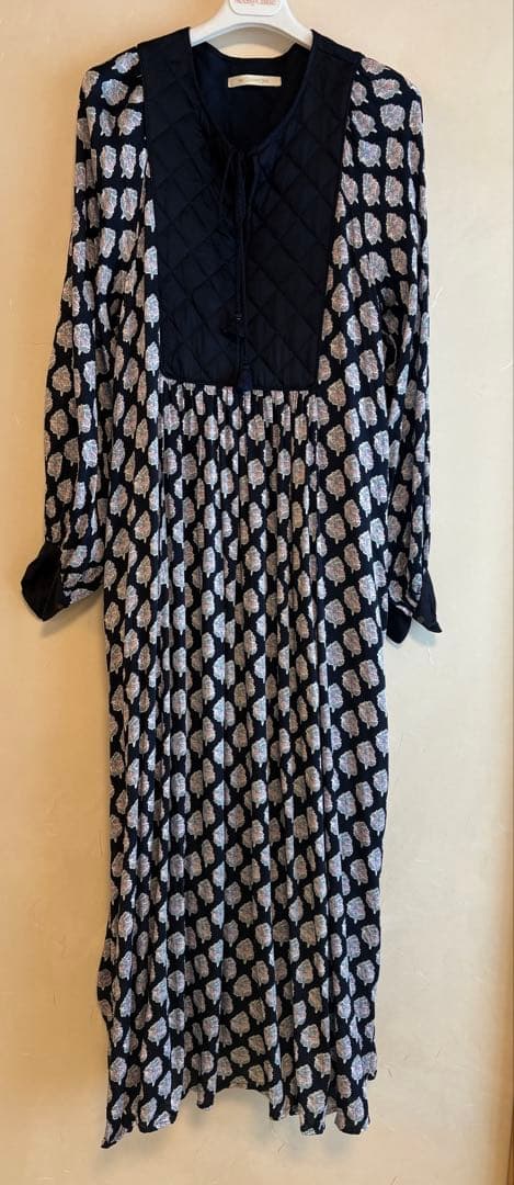 【美品】ヌキテパ　ワンピース　Mサイズ