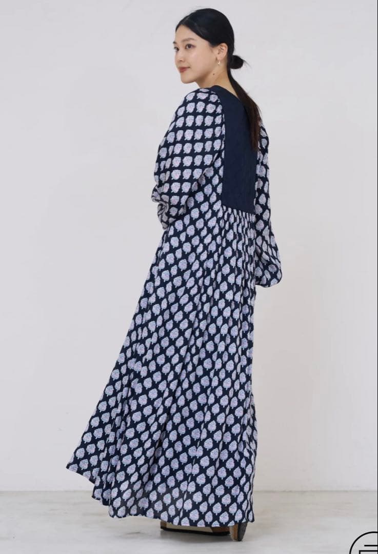 【美品】ヌキテパ　ワンピース　Mサイズ