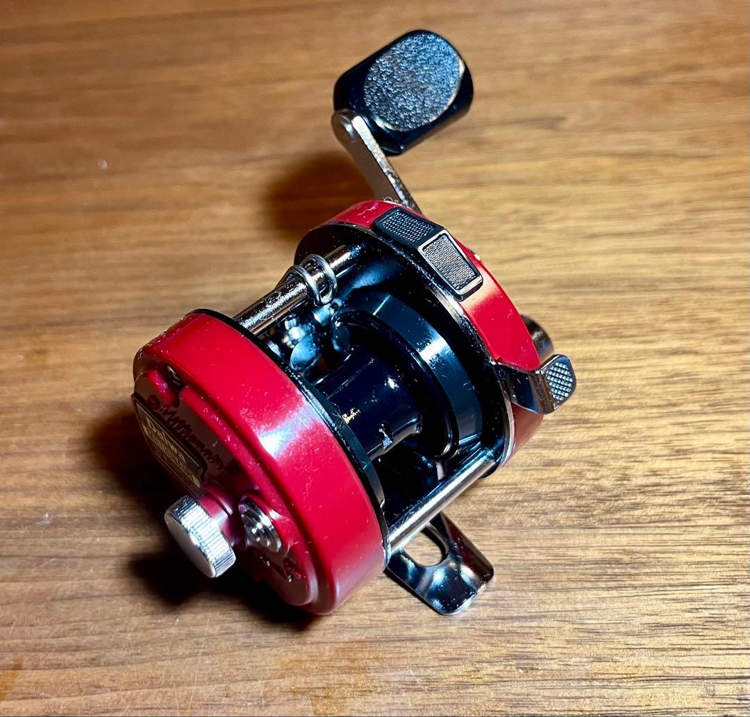 超美品！ ビンテージ　Daiwa ダイワ　ミリオネア　ST-1000