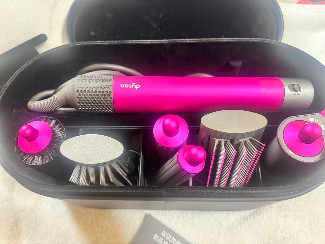 Dyson Airwrap ピンク