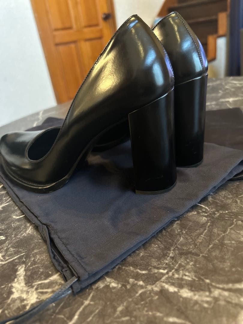 PRADA ブラックヒール 38 サイズ　チャンキーヒール