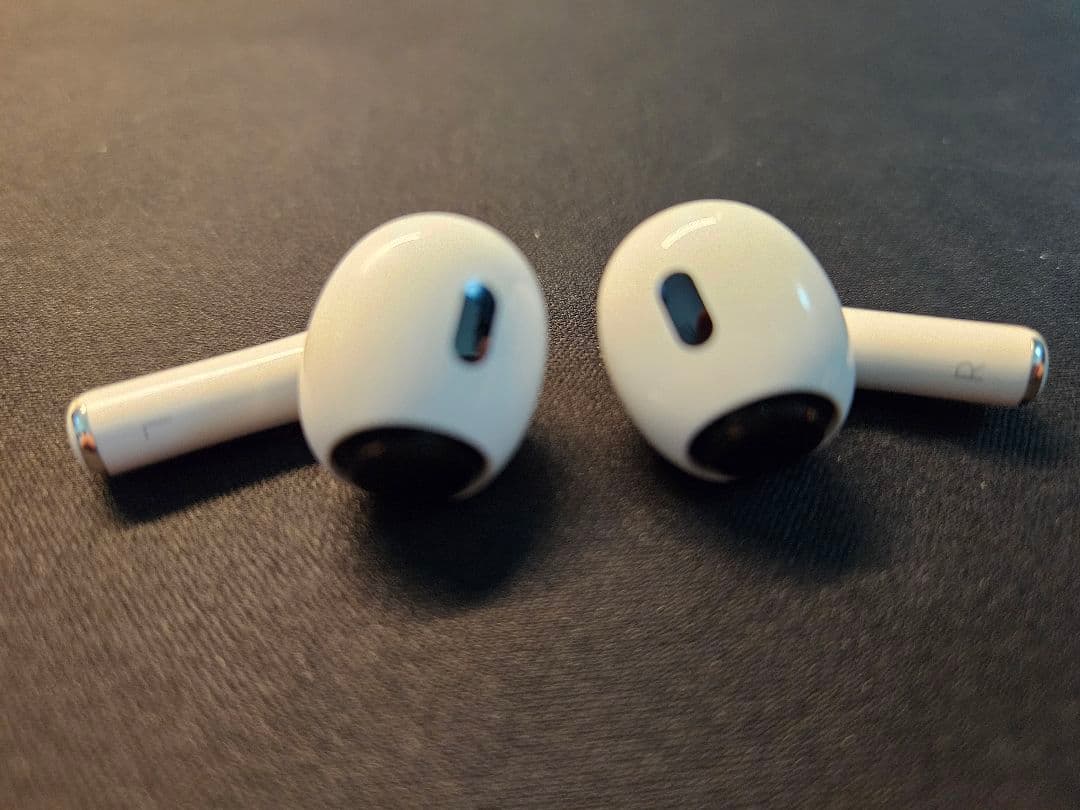 4*i様 AirPods Pro 2 (第2世代) USB-C 本体