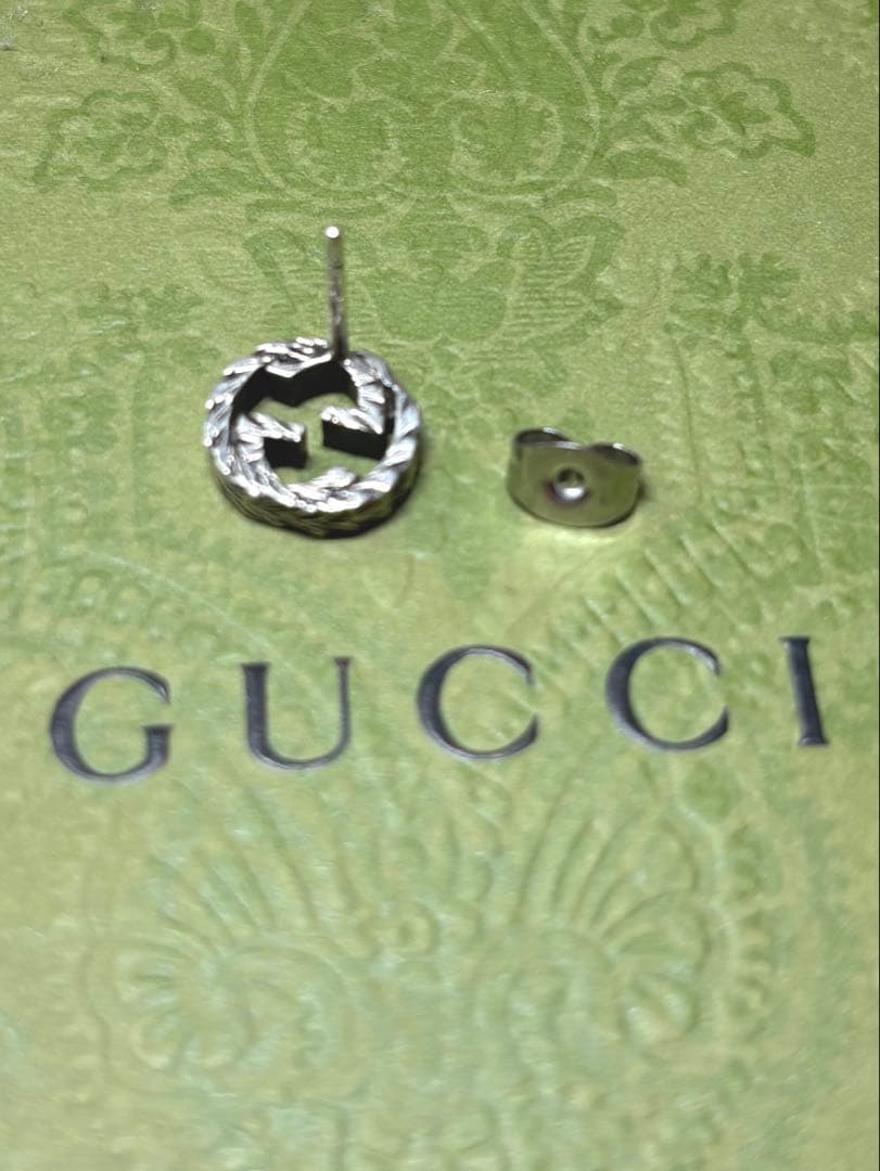 美品✨️ GUCCI グッチ アラベスク インターロッキング ピアス 片耳