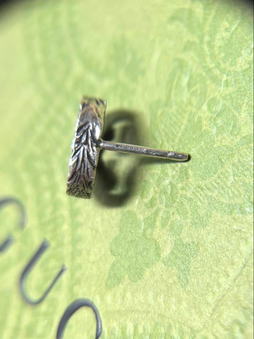 美品✨️ GUCCI グッチ アラベスク インターロッキング ピアス 片耳