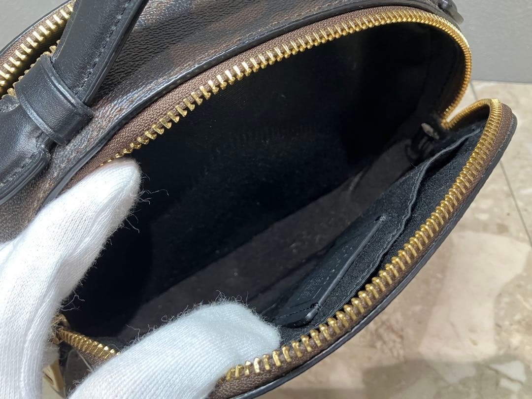 【美品】COACH シグネチャーダブルファスナー 2wayショルダーバッグ