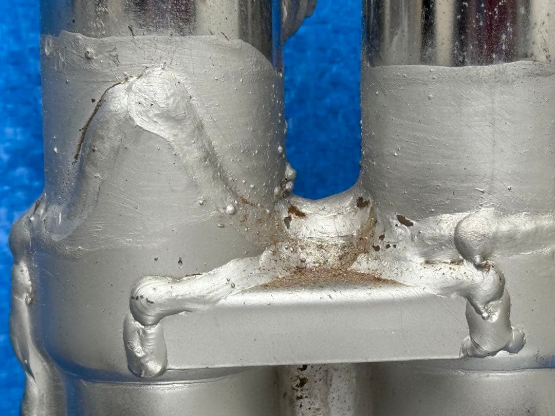 RC42 右側純正マフラー　平成２０年式より取外し品