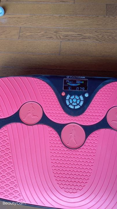 ３年前頃購入したトレーニングマシン、とても使いやすい。ダイエット期待できます。