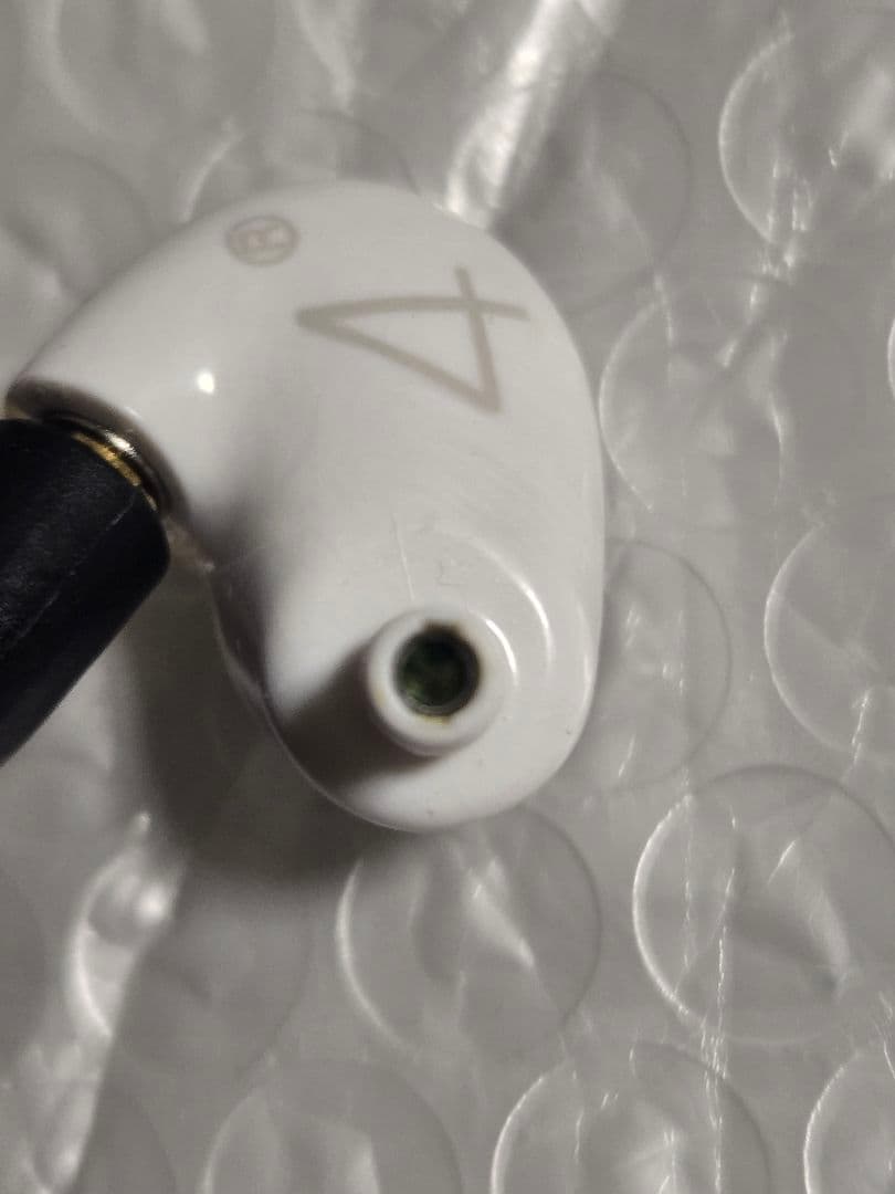 ​SHURE AONIC 4 レストア品（Knowles新品フィルター／清掃済）