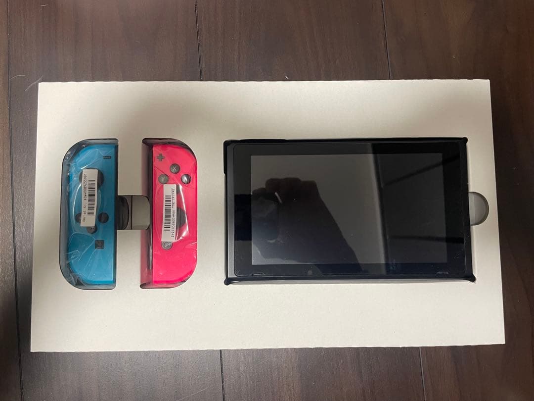 Nintendo Switch 本体 箱付　ソフトセット