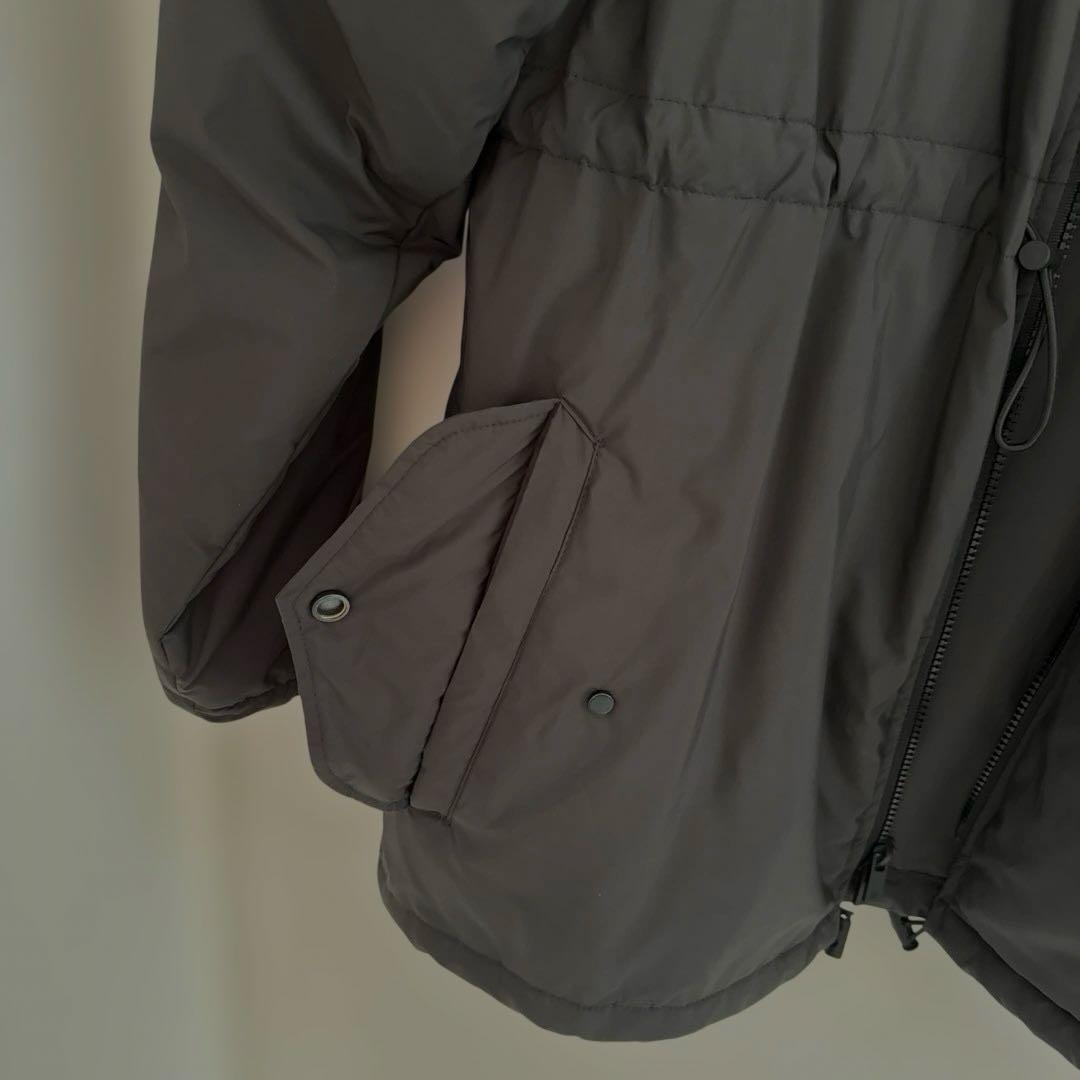 ESSENTIALS STORM JACKET Sサイズ