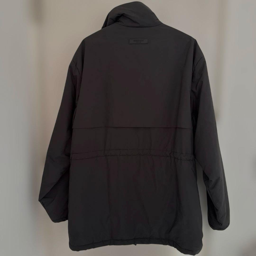 ESSENTIALS STORM JACKET Sサイズ