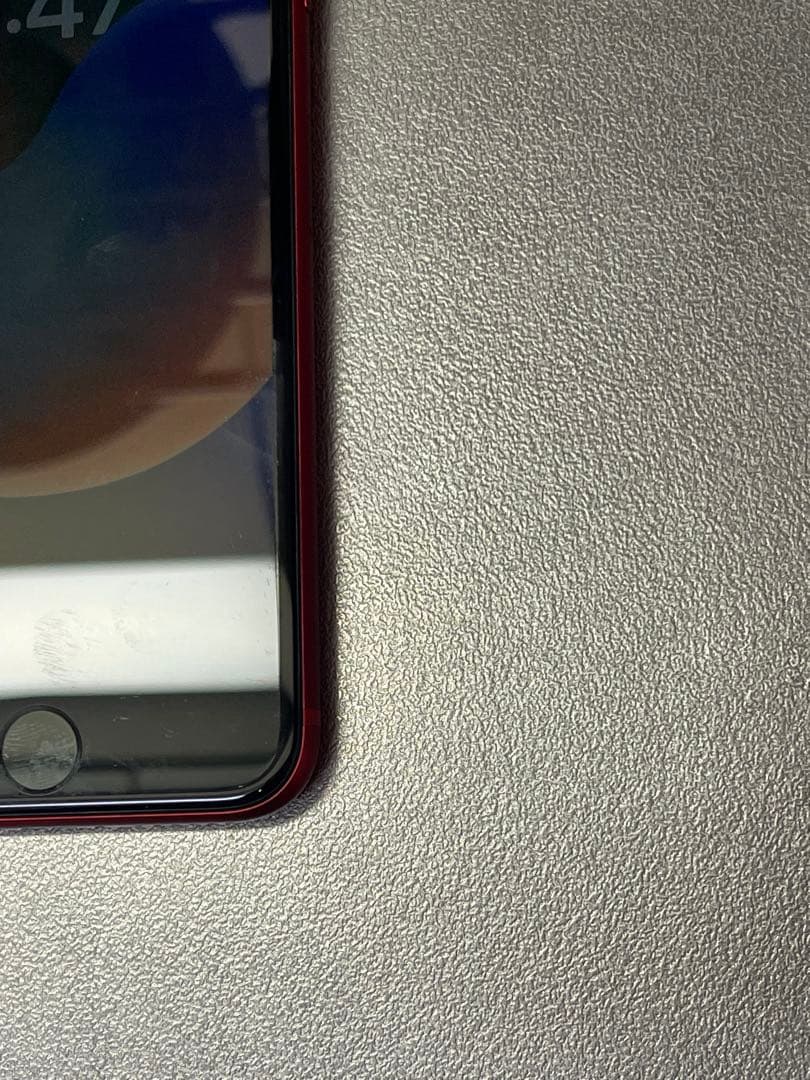 iPhone 8匿名発送SIMフリー64 GB 76%最大容量