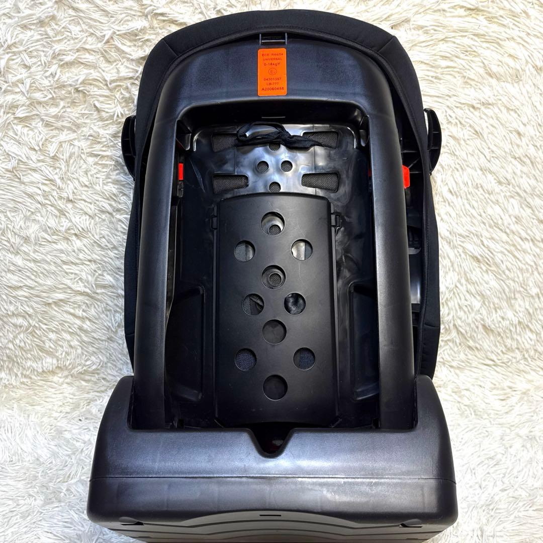 Mum's Carry マムズキャリー レジェ　チャイルドシート　新生児対応