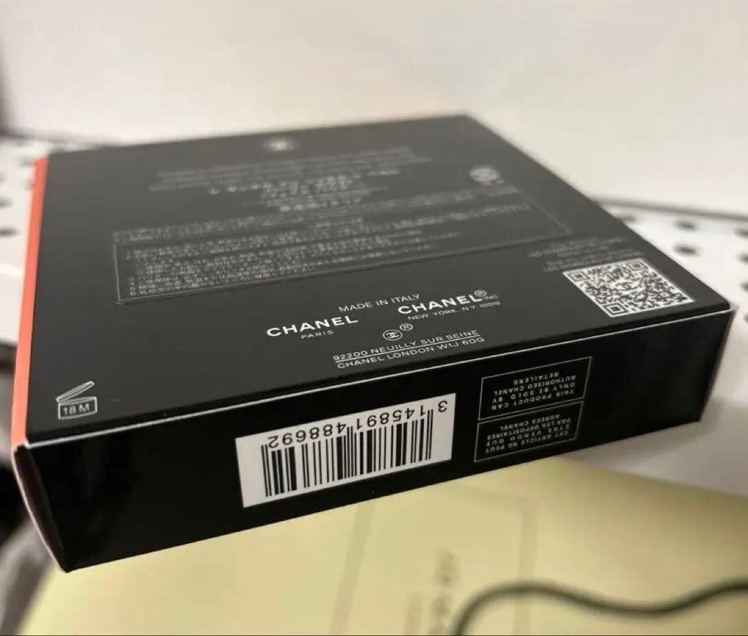 新品♡CHANEL レサンボルドゥシャネル　レベルレ　パーリーホワイト　特別限定