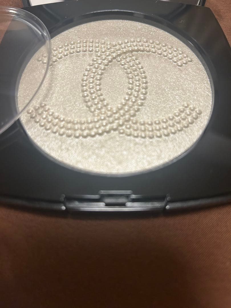 新品♡CHANEL レサンボルドゥシャネル　レベルレ　パーリーホワイト　特別限定