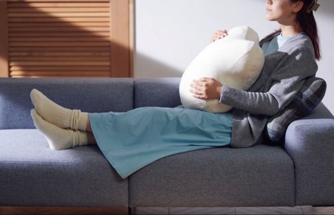 s*a様 今日まで値下げ！！fufuly 雲型クッション 白色