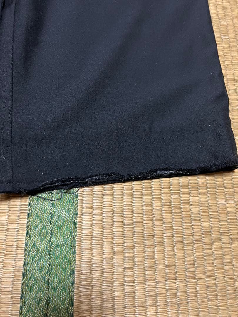 Professor e スラックス　裾ほつれあり