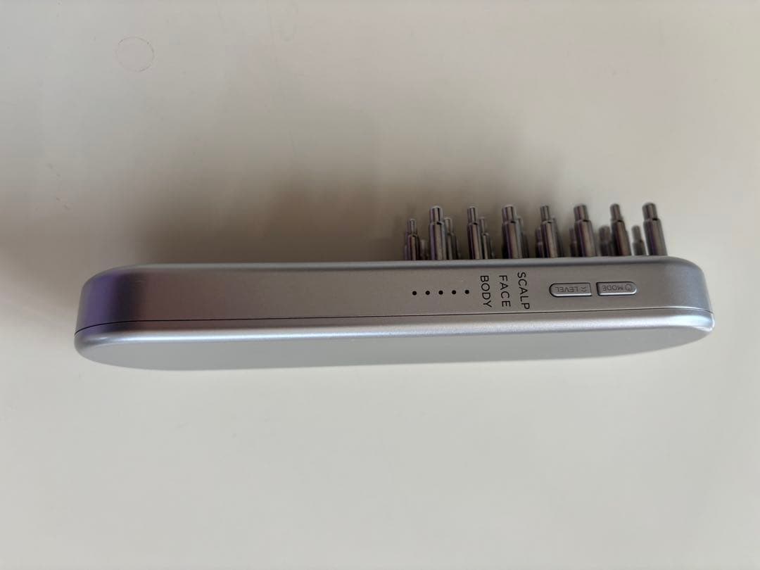 SALONIA 美顔器 EMS リフトアップ