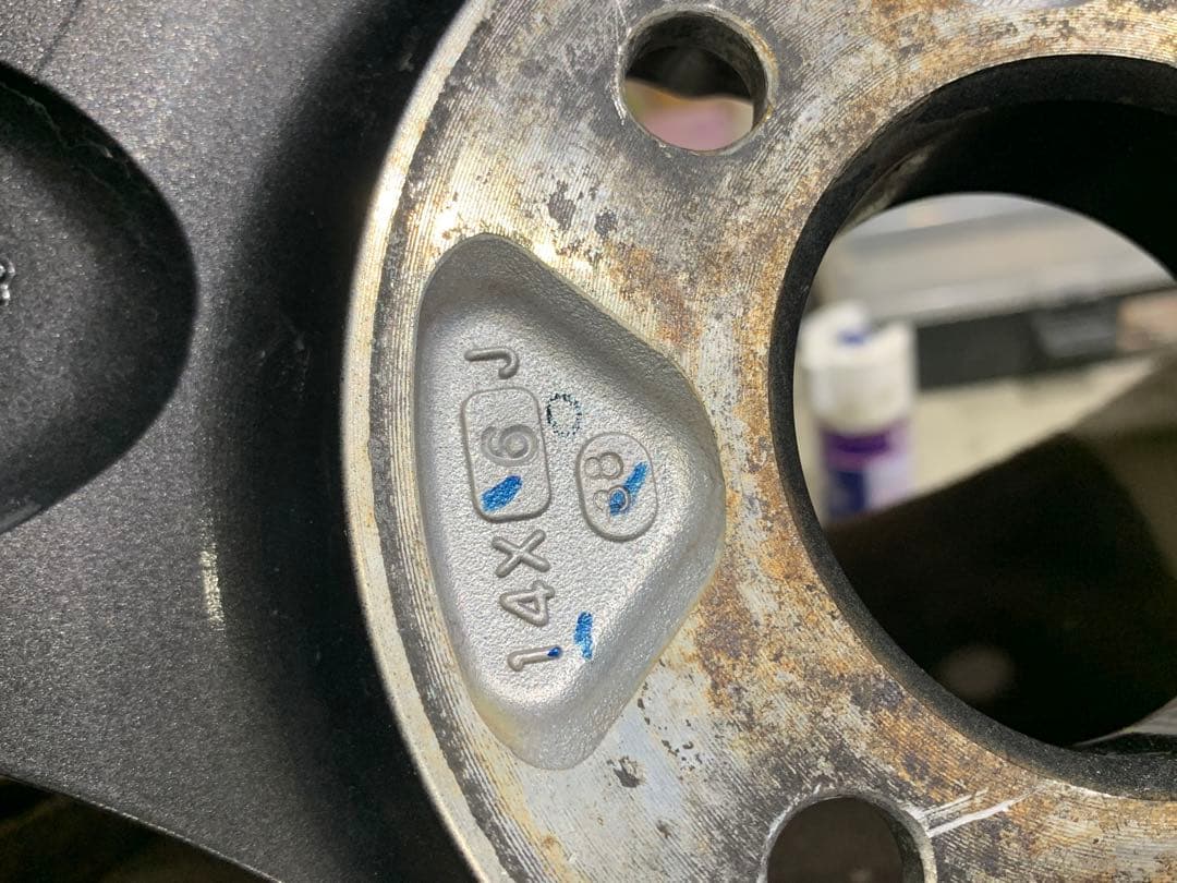 ADVAN on2 14インチ pcd100 6j＋38 1本