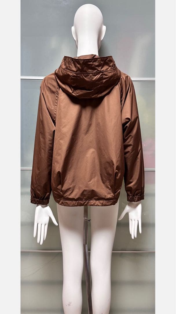 【BLUE LABEL CRESTBRIDGE】フード付きブルゾン