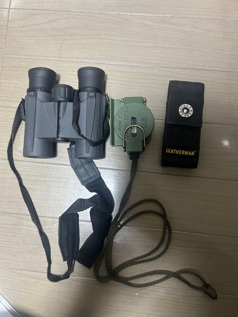 LEATHERMAN マルチツールと双眼鏡セット